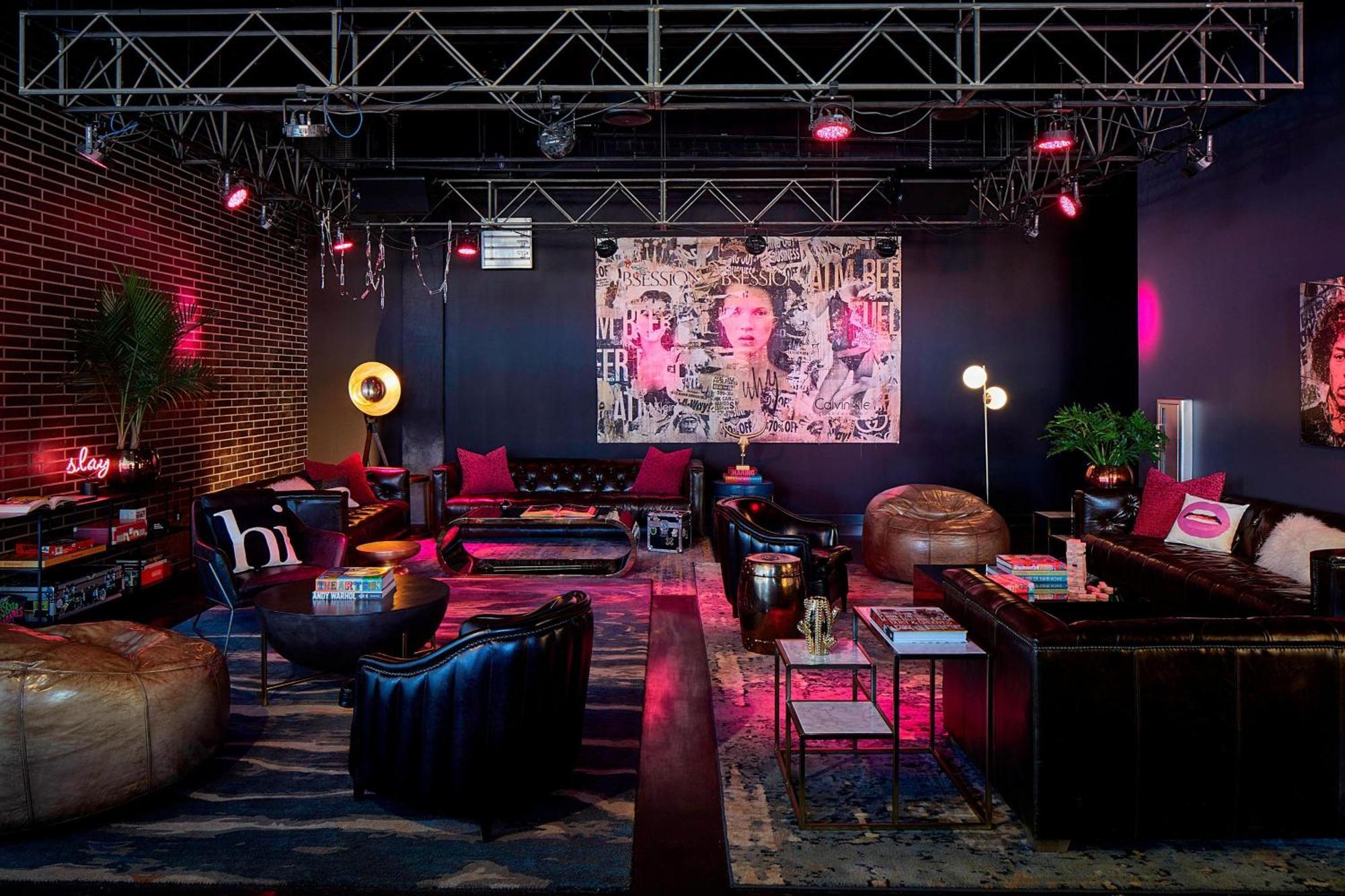 Moxy Minneapolis Uptown Εξωτερικό φωτογραφία