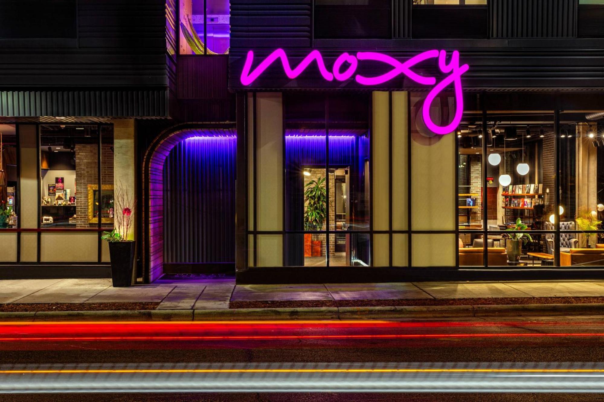 Moxy Minneapolis Uptown Εξωτερικό φωτογραφία